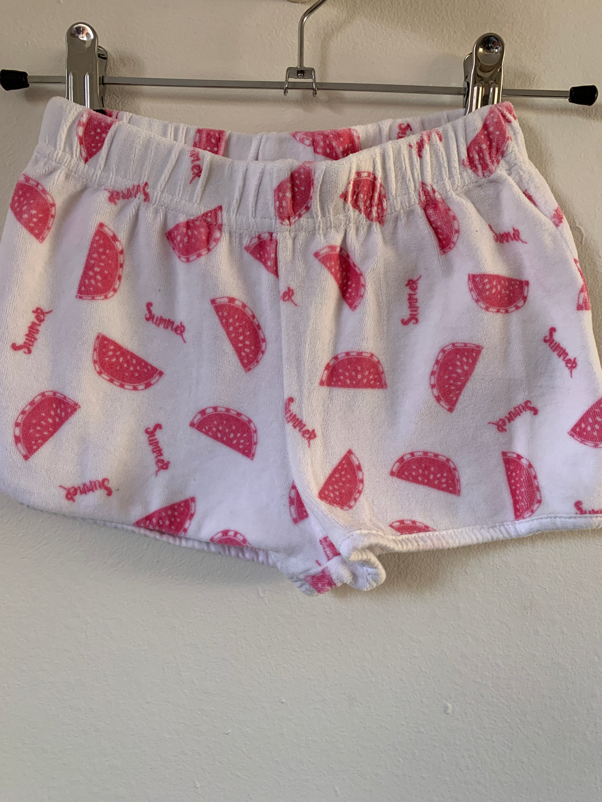 Nonito shortjes (2) 110/116 - zeer goede staat 💸