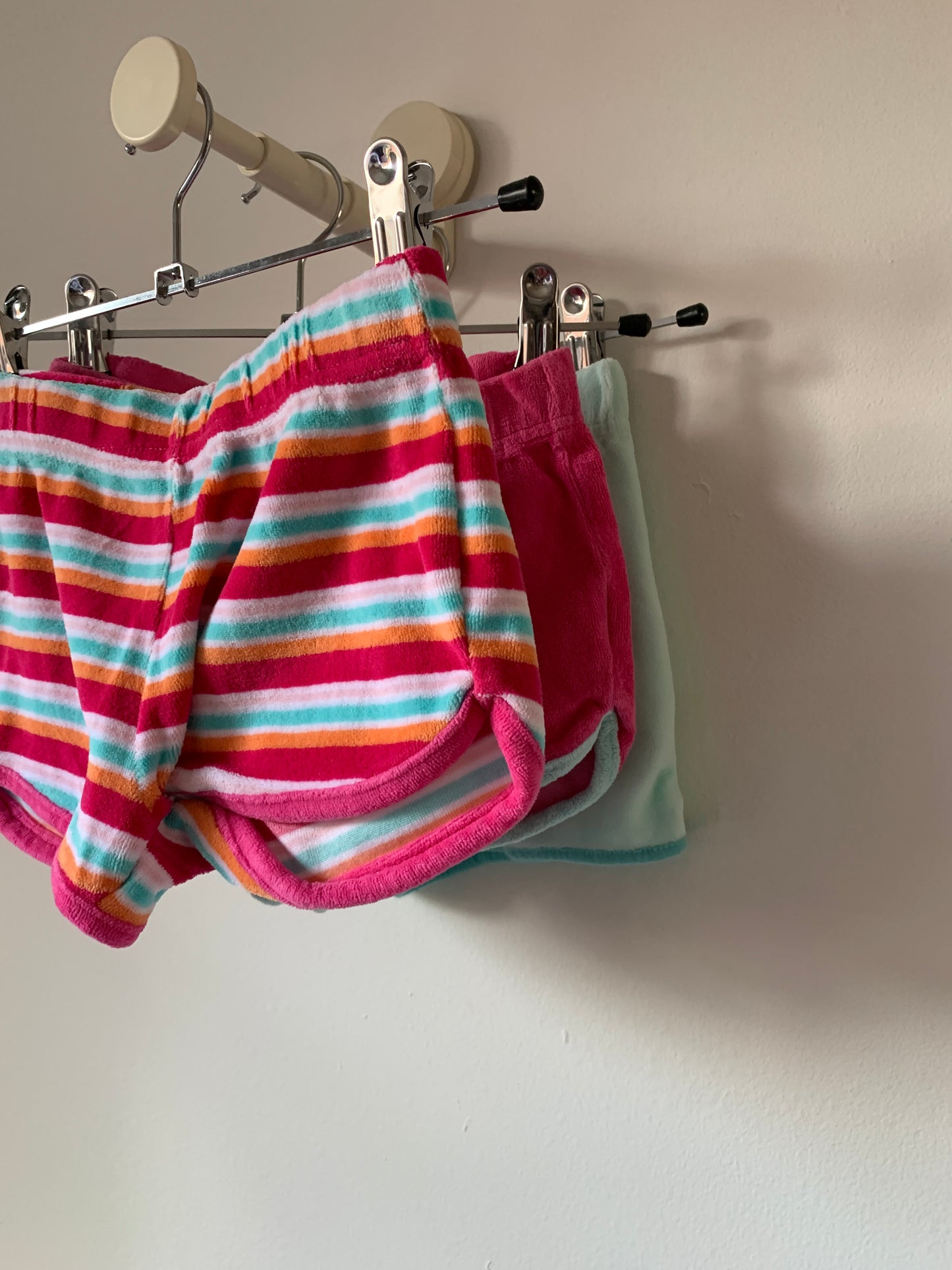 Nonito Kids bundel shortjes (3) 110/116 - zeer goede staat 💸