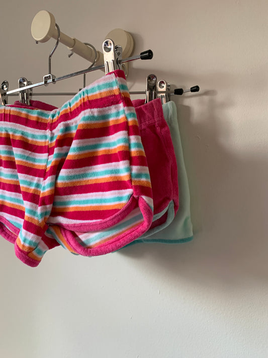 Nonito Kids bundel shortjes (3) 110/116 - zeer goede staat 💸