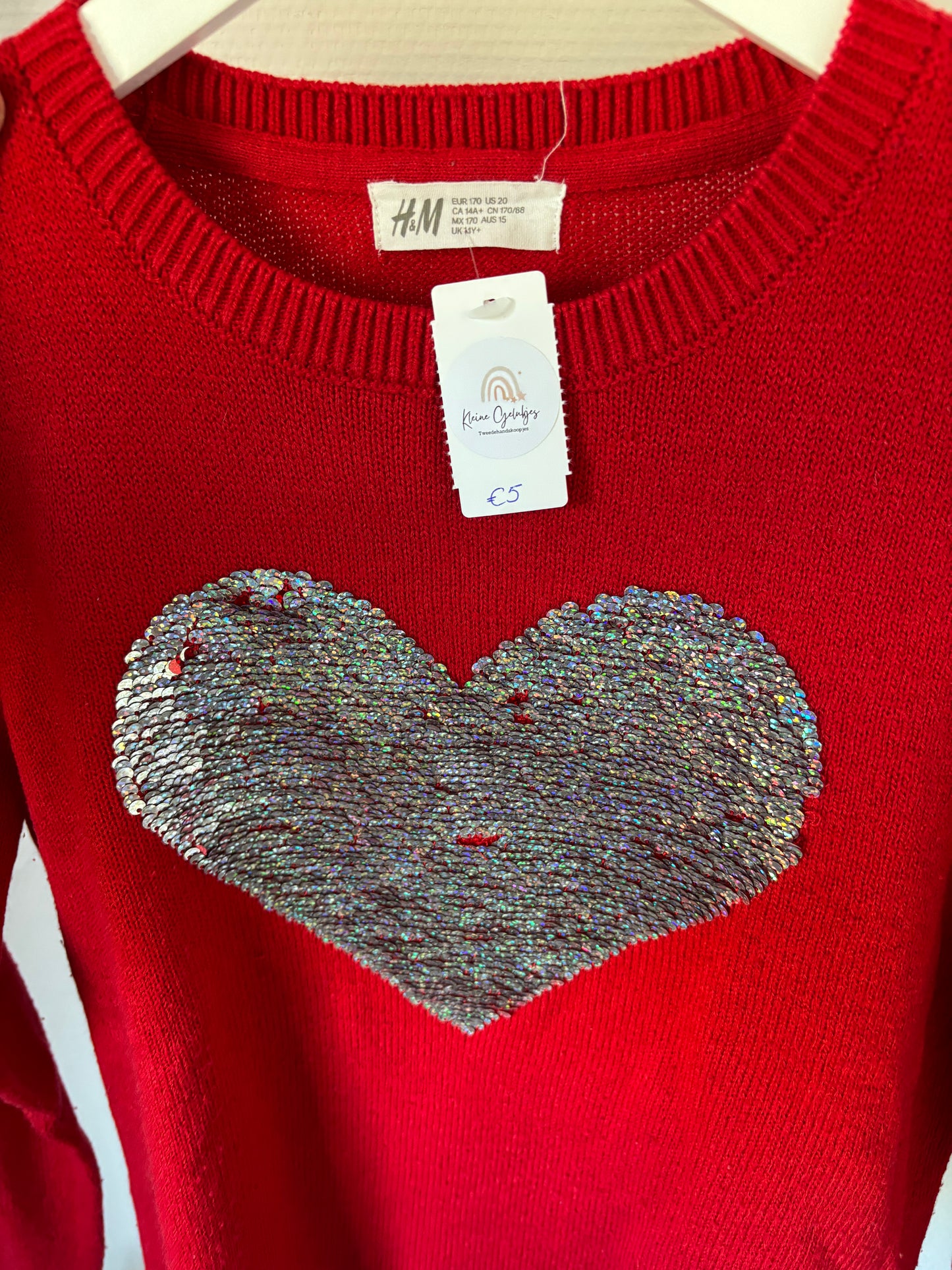 Rode trui met hartje