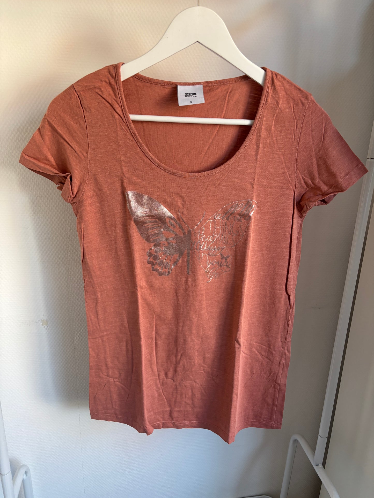 Koraalkleurige zwangerschapst-shirt