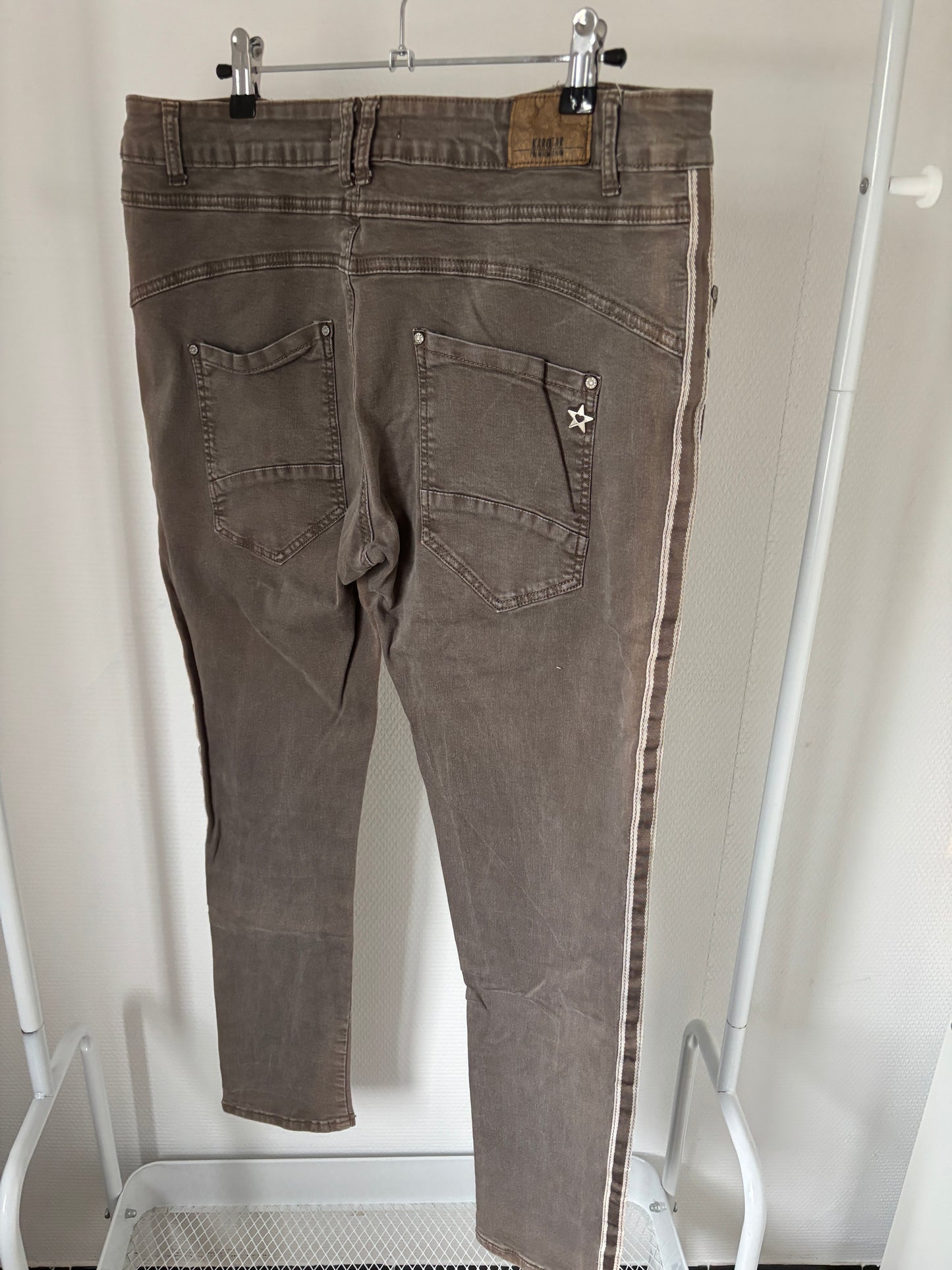 Bruine jeansbroek