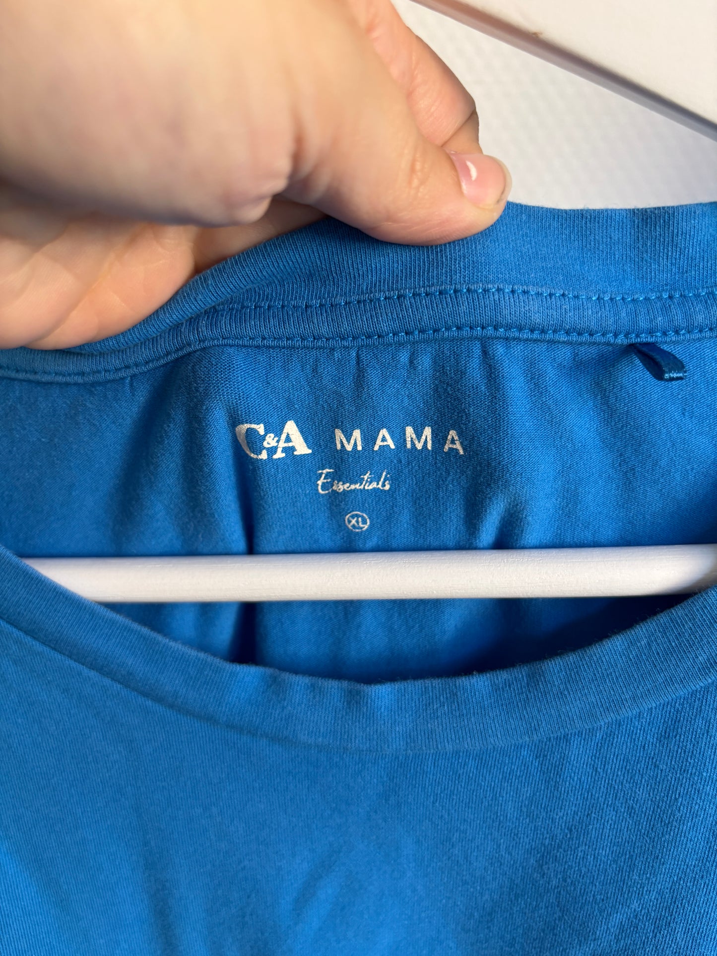 Blauwe zwangerschapsjurk met korte mouwen