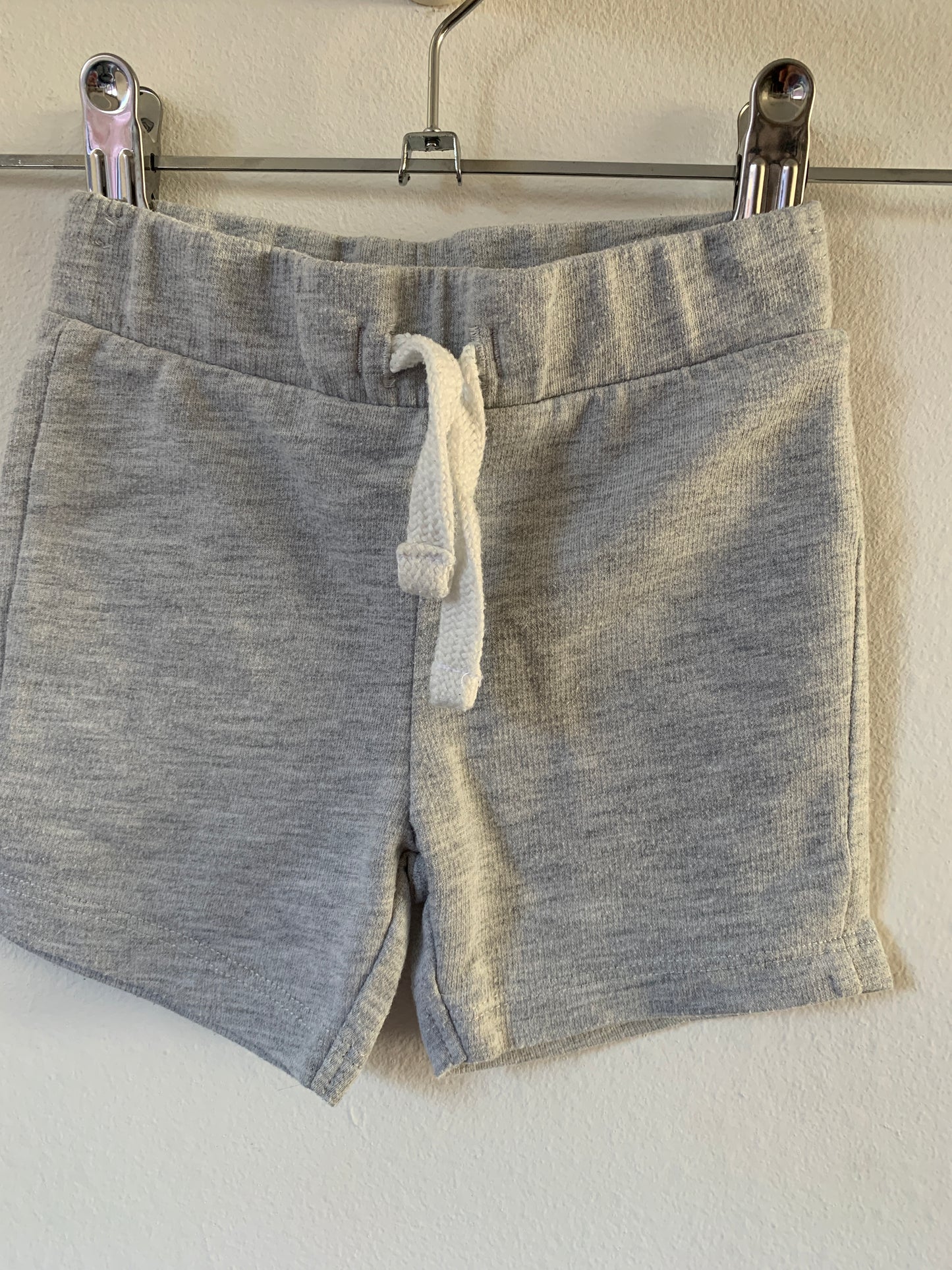 C&A bundel shortjes 74 - nieuwstaat 💸