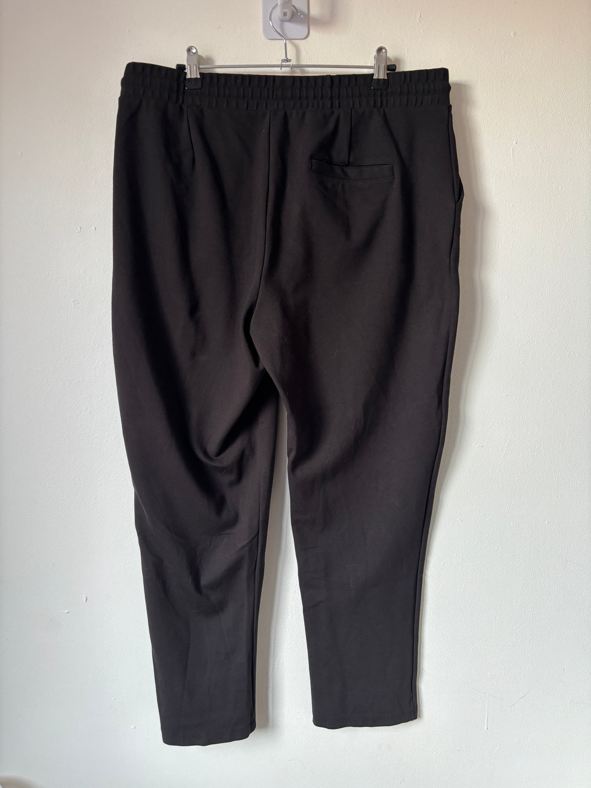 Zwarte broek |  Hema | L