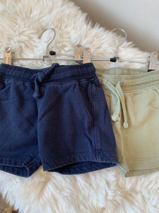 Hema bundel shortjes 80 - zeer goede staat 💸