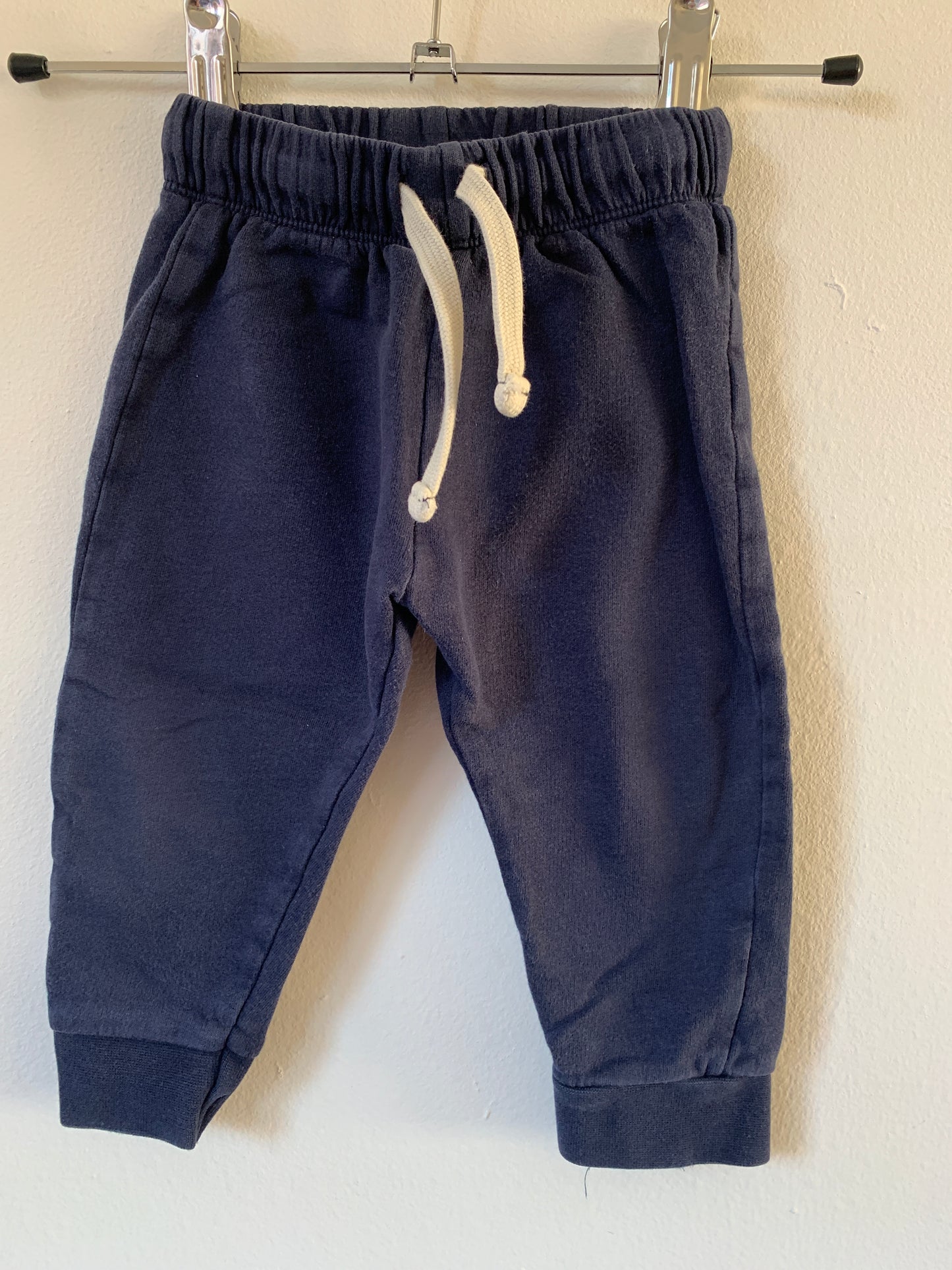 Hema bundel joggingbroekjes 80 - zeer goede staat 💸
