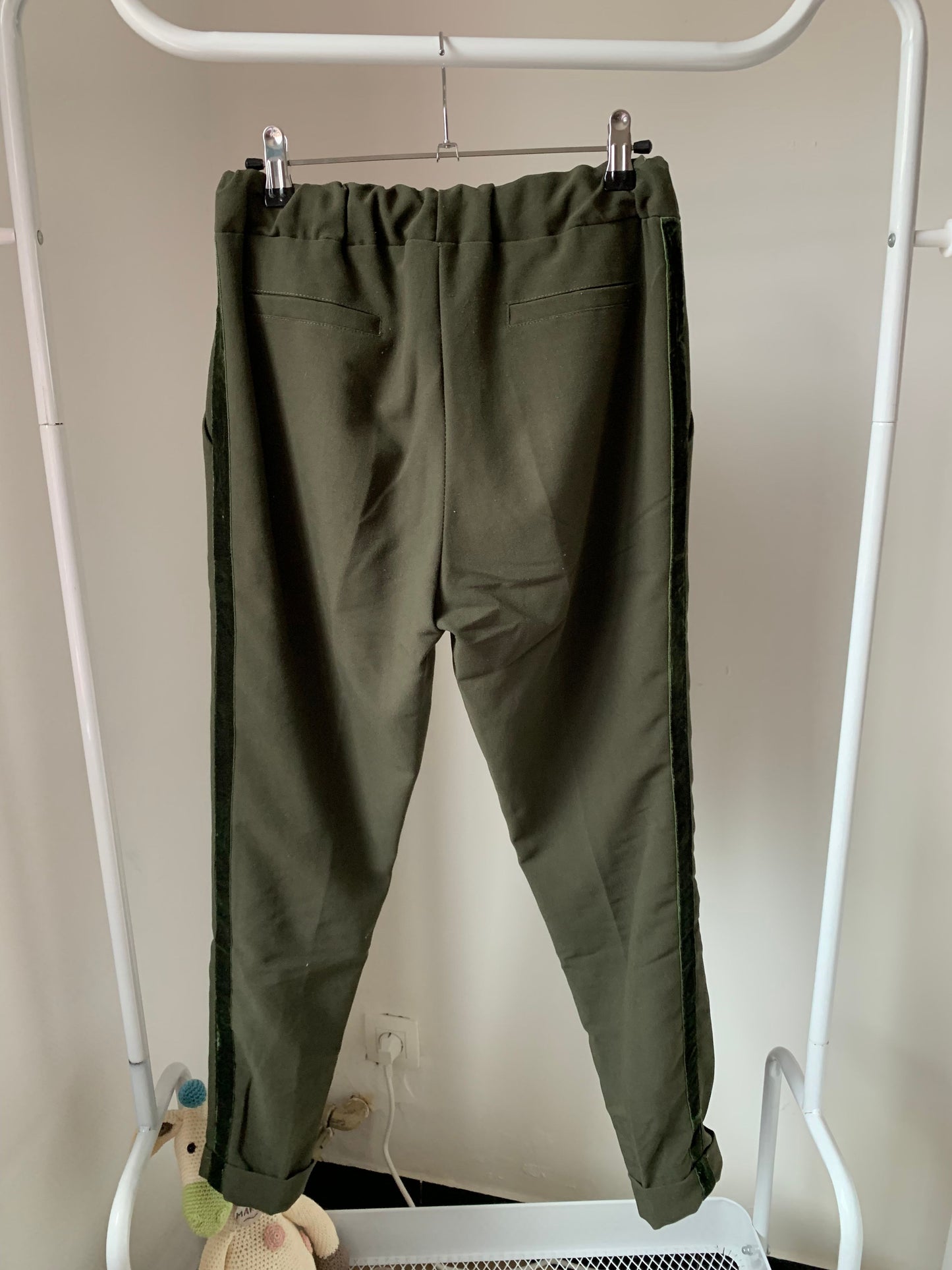 Donkergroene broek