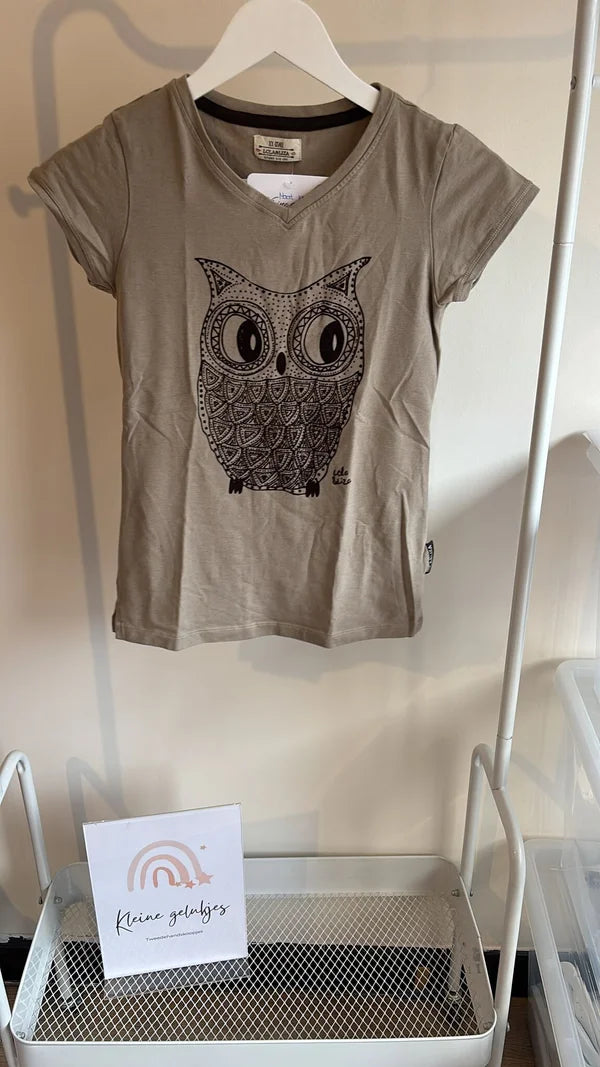 Lichtgrijze T-shirt met uil