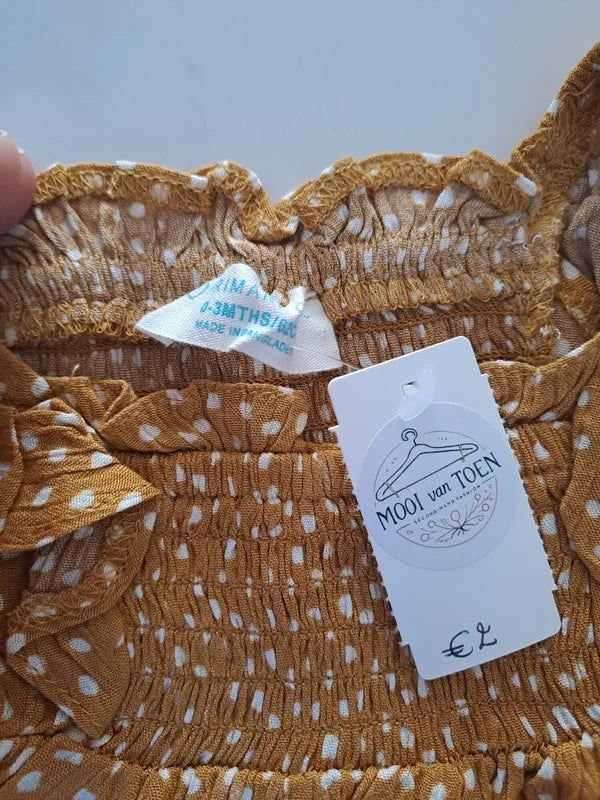 Mosterdgeel gestippeld topje