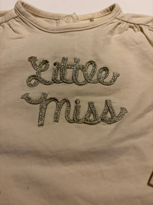 Crèmekleurige longsleeve "Little Miss"