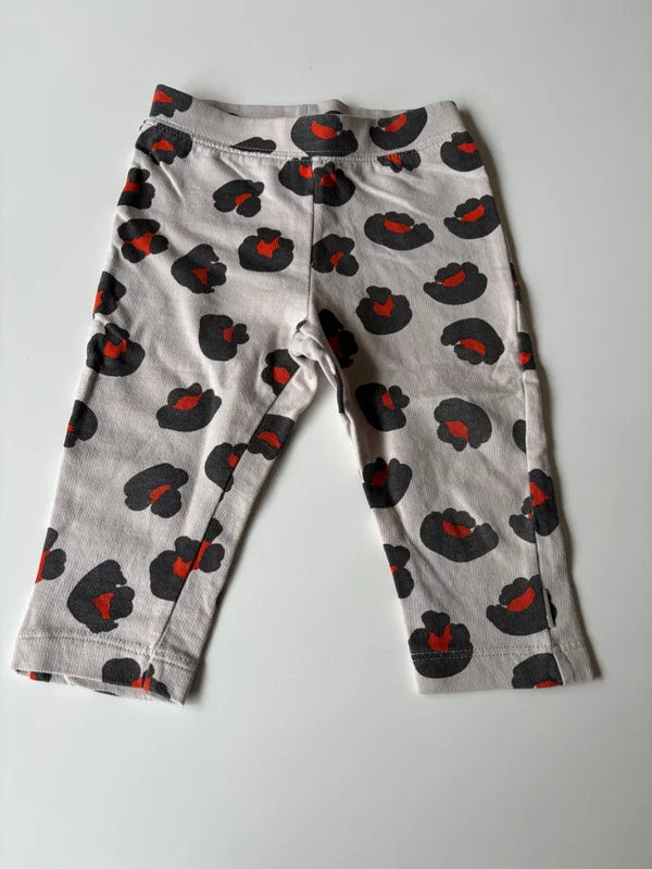 Crèmekleurige legging