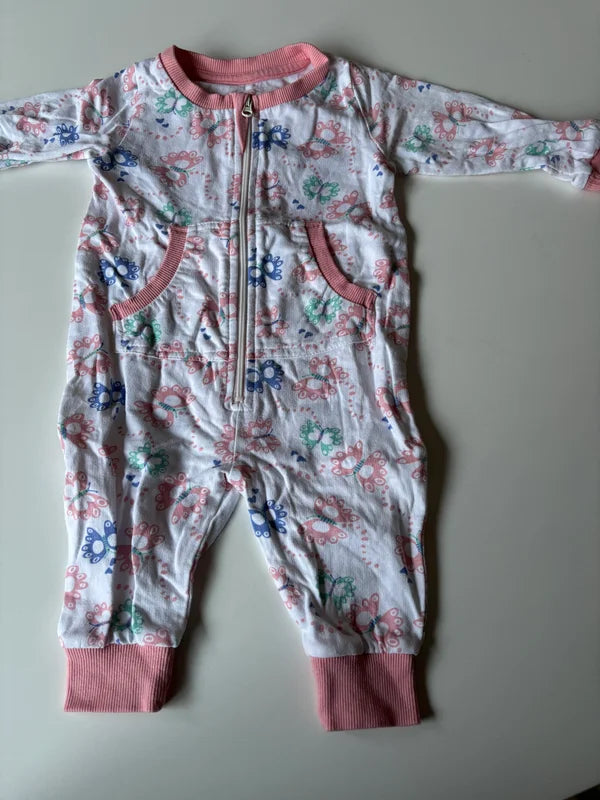 Wit boxpakje met vlindertjes