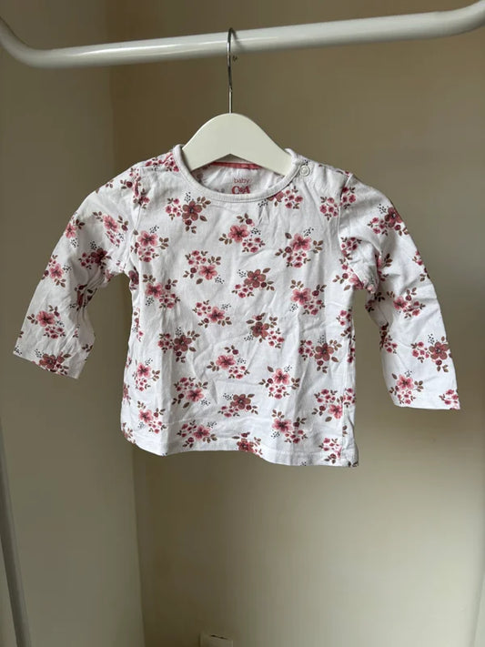 Witte longsleeve met bloemetjes