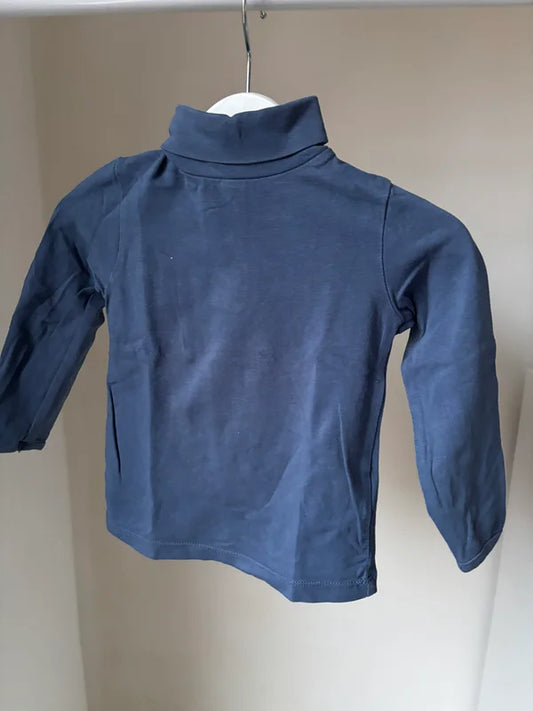 Marineblauwe longsleeve met rolkraag