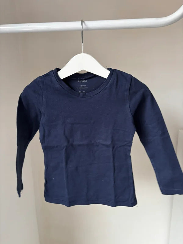 Marineblauwe longsleeve