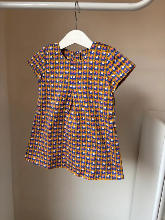 Mosterdgeel jurkje met olifantjes