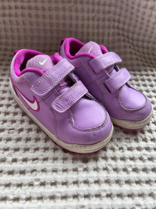 Paarse sneakers | Nike | 25