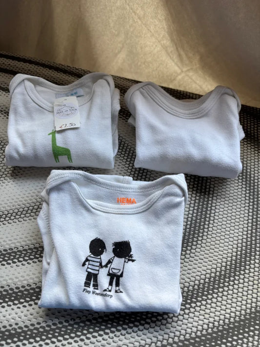 Bundel witte rompers (3)