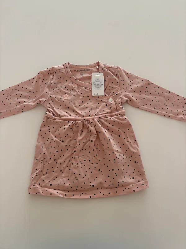 Lichtroze gestippeld jurkje