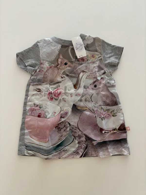 Grijs jurkje met muisjes