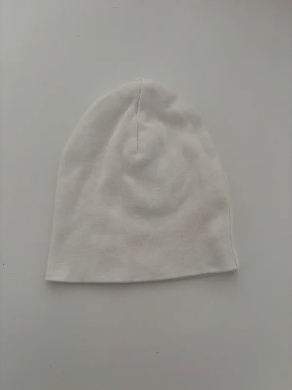 Witte babymuts
