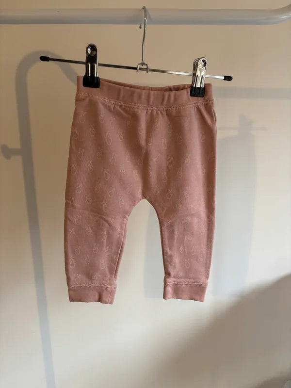 Roze joggingbroek