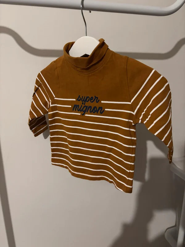 Bruine longsleeve met rolkraag