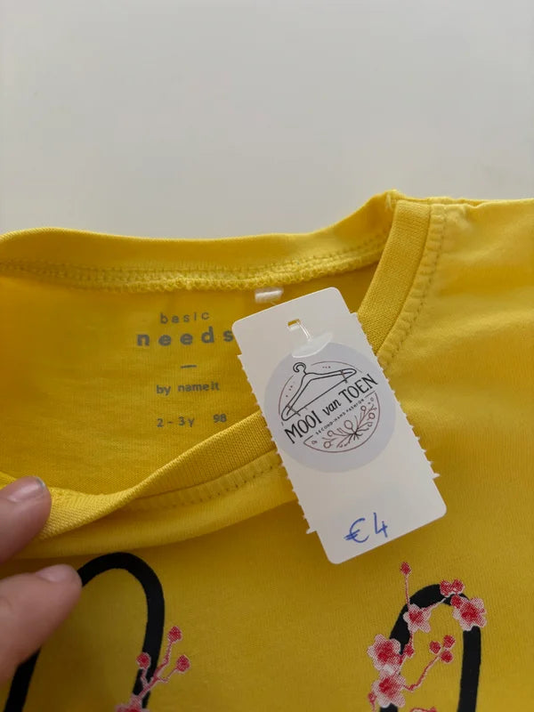 Gele longsleeve "lovely"