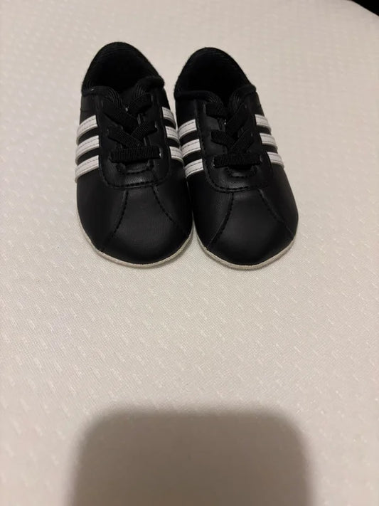 Zwarte schoentjes | Adidas | 18