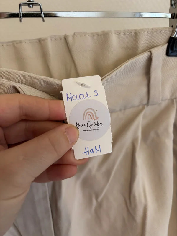 Crèmekleurige broek