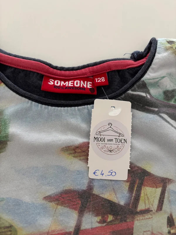 T-shirt met vliegtuigen