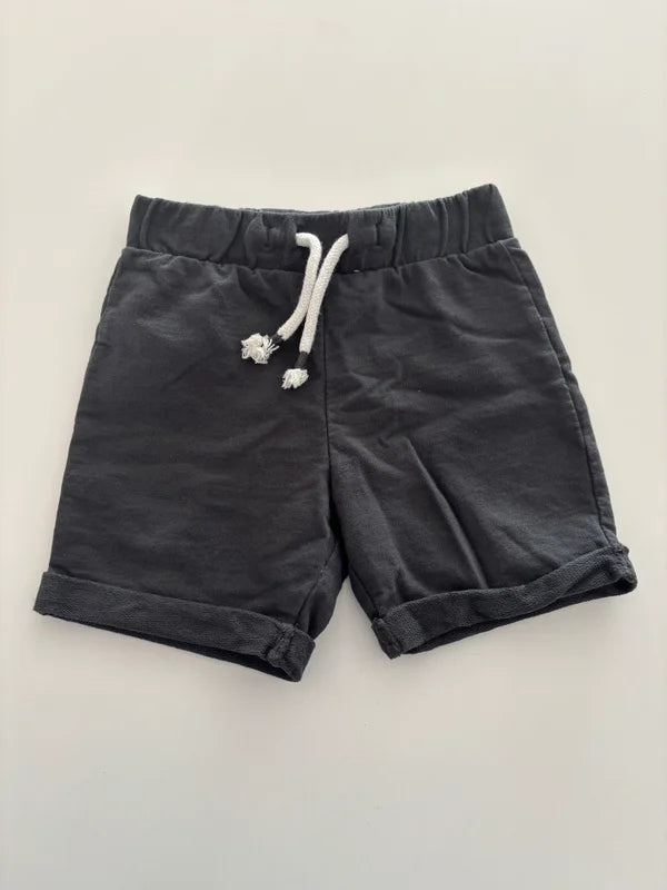 Donkergrijze bermuda