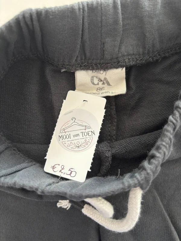 Donkergrijze bermuda