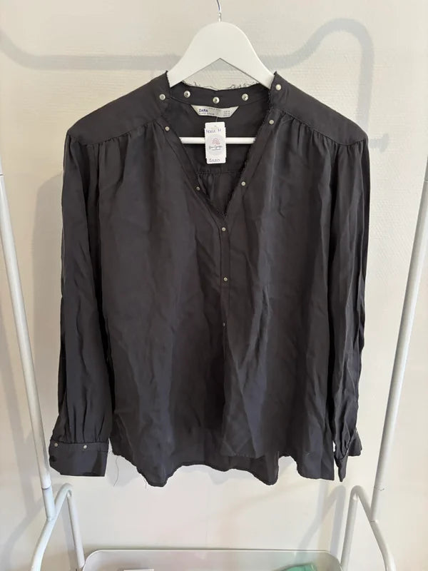 Donkergrijze blouse