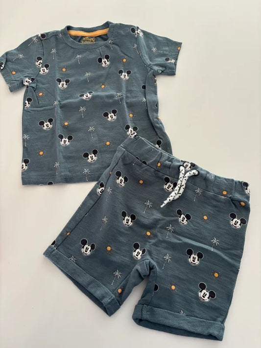 Mickey Mouse setje: T-shirt en shortje