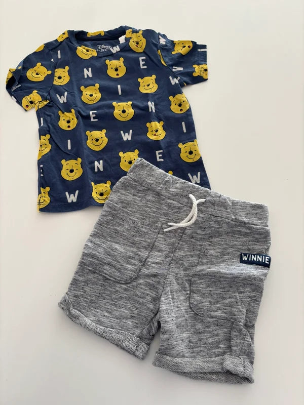 Winnie the Pooh setje: T-shirt en shortje