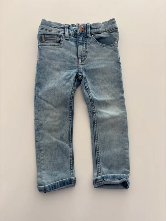 Lichtblauwe jeansbroek