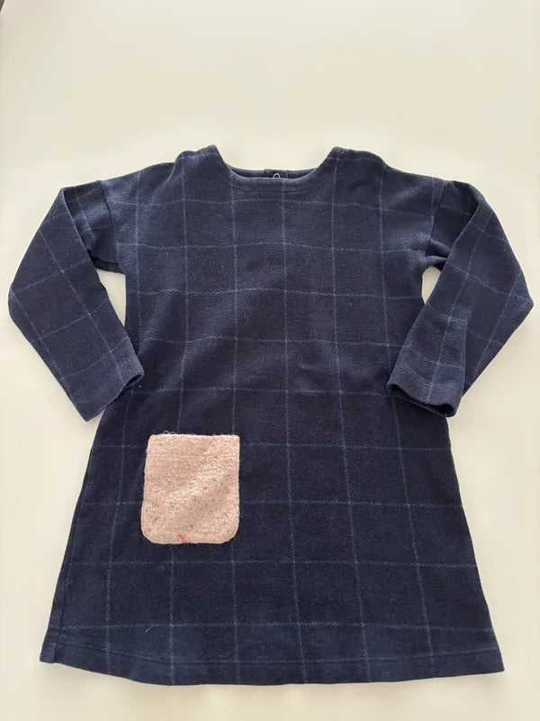 Marineblauwe geruite jurk