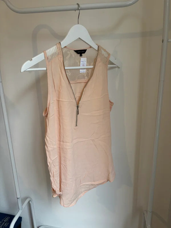 Pasteloranje mouwloze blouse