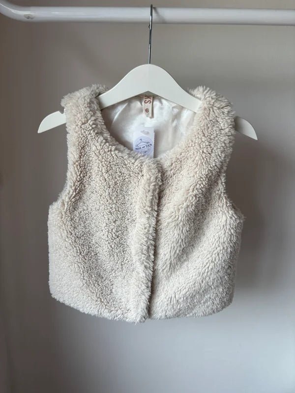 Crèmekleurige gilet