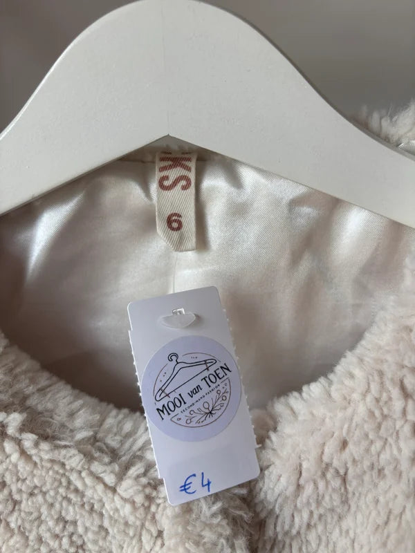 Crèmekleurige gilet